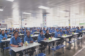 微扑克俱乐部集团各党支部集中收看党的二十大开幕会盛况